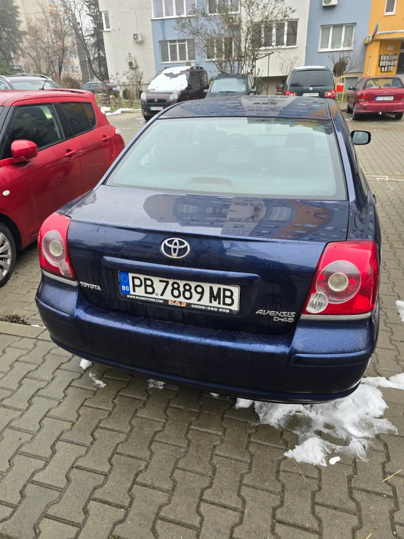 Toyota Avensis 2.0, снимка 10 - Автомобили и джипове - 53487431