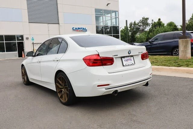 BMW 340 I * M-Package* * HeadUp* AвтоКредит* (ЦЕНА ДО БГ) - изображение 7