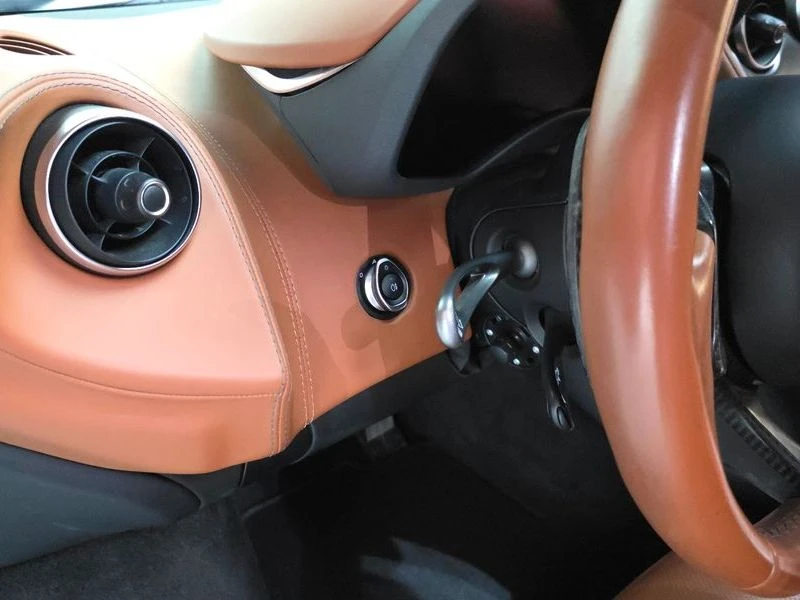 McLaren GT 3.8 Coupe| 562к.с., снимка 13 - Автомобили и джипове - 56129178