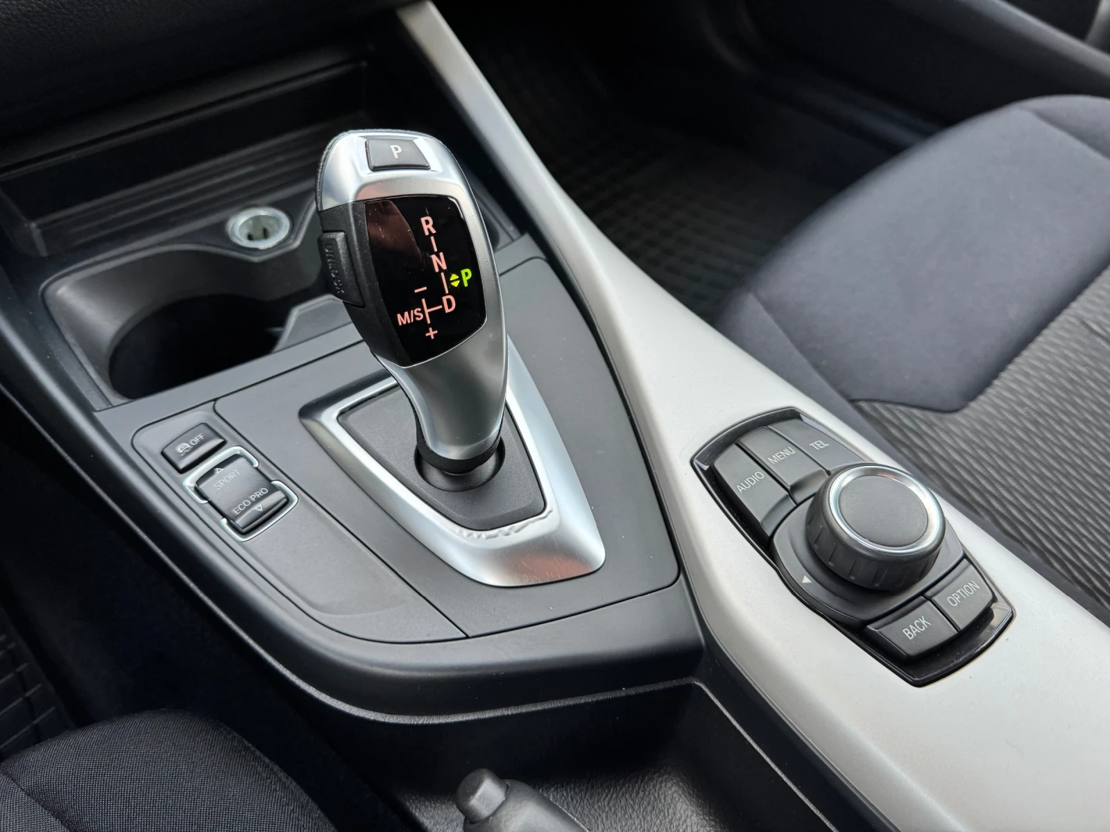 BMW 116 2.0 d automat | Mobile.bg   13