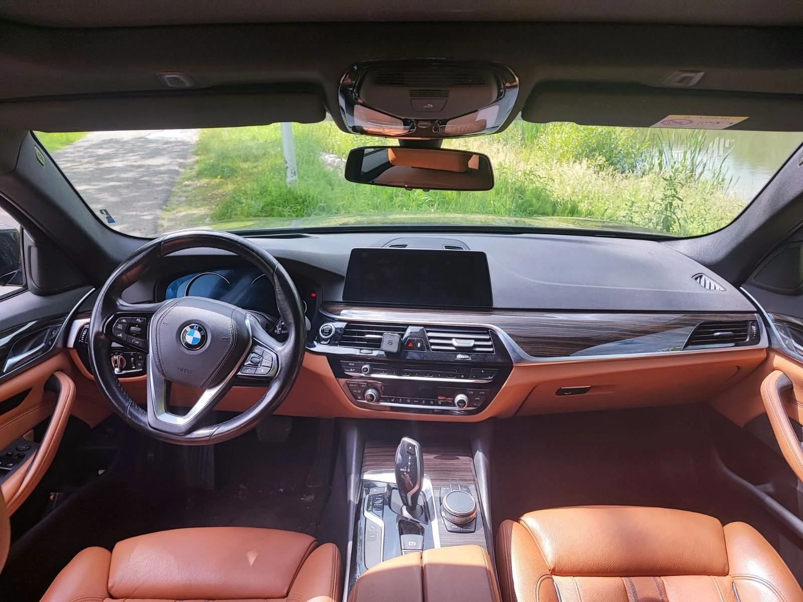 BMW 540 540i xdrive b58 sport line  - изображение 10