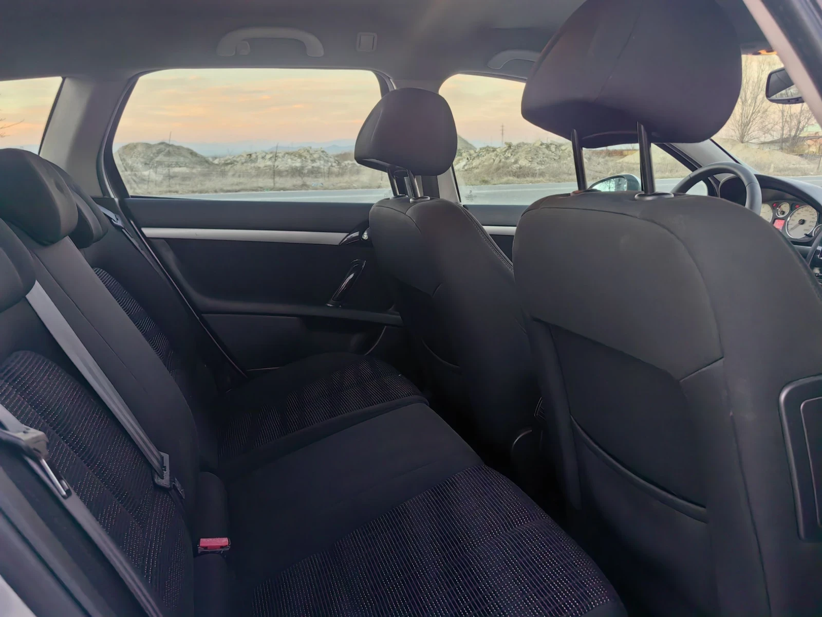 Peugeot 407 1.6   110 .. FACELIFT !  ! | Mobile.bg   12