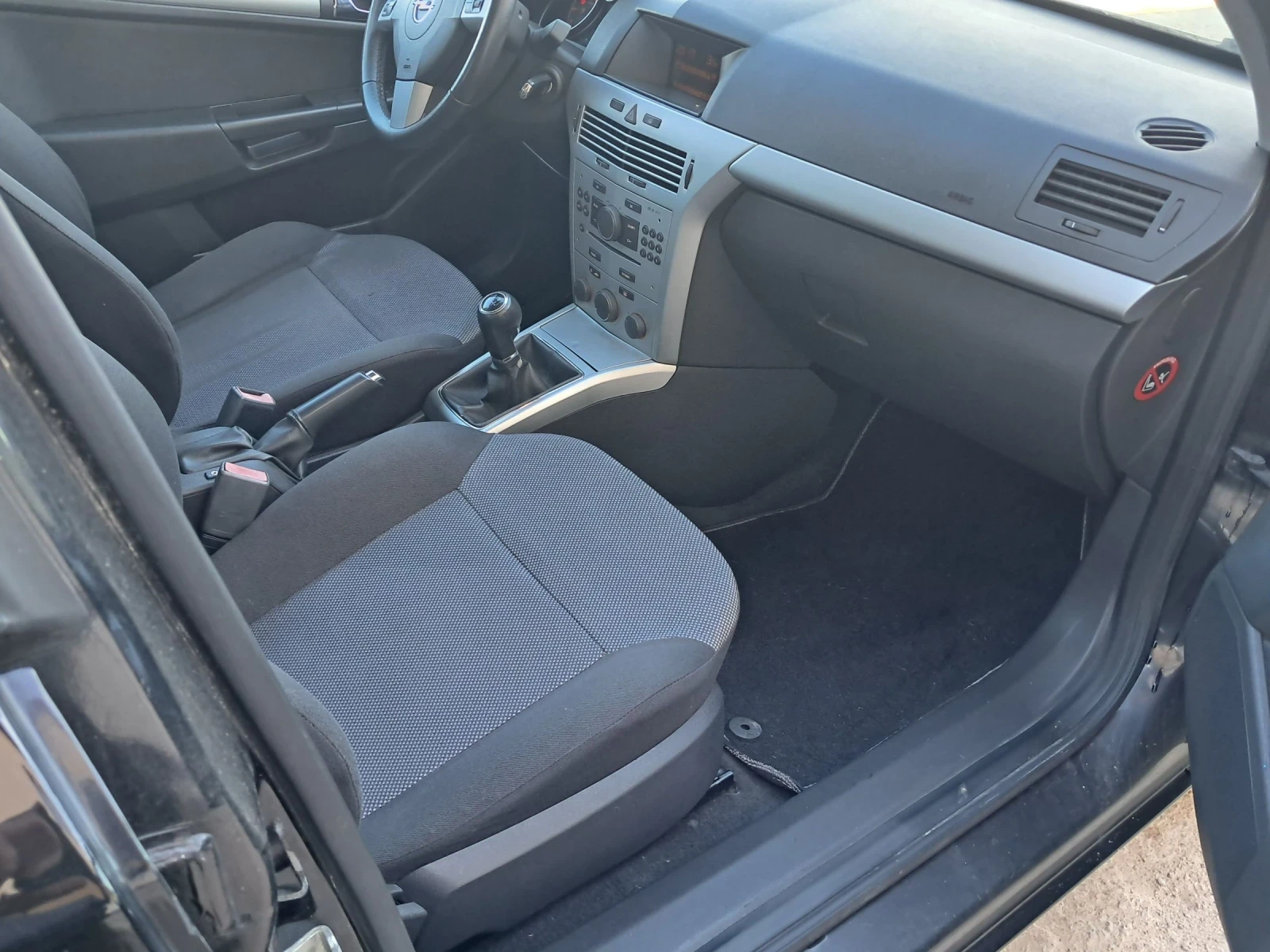 Opel Astra 1.6 benzin - изображение 9