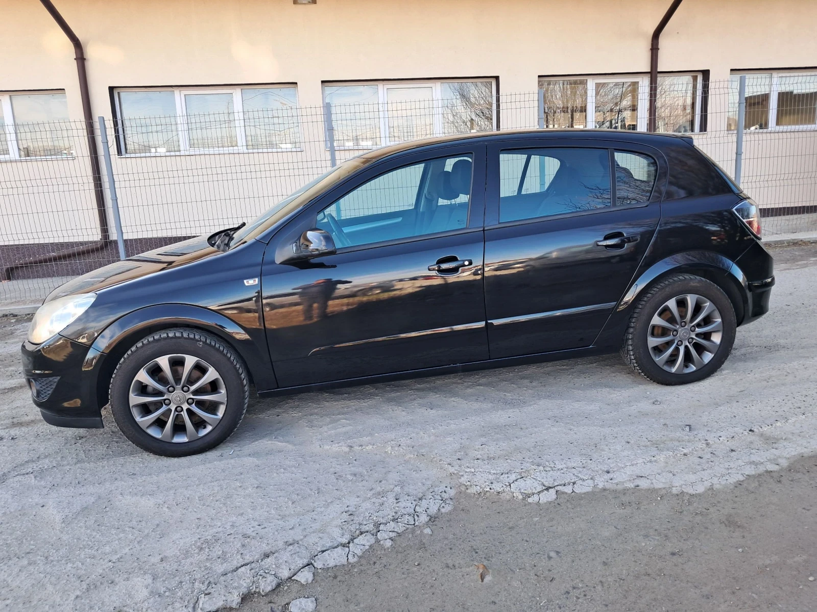 Opel Astra 1.6 benzin - изображение 7