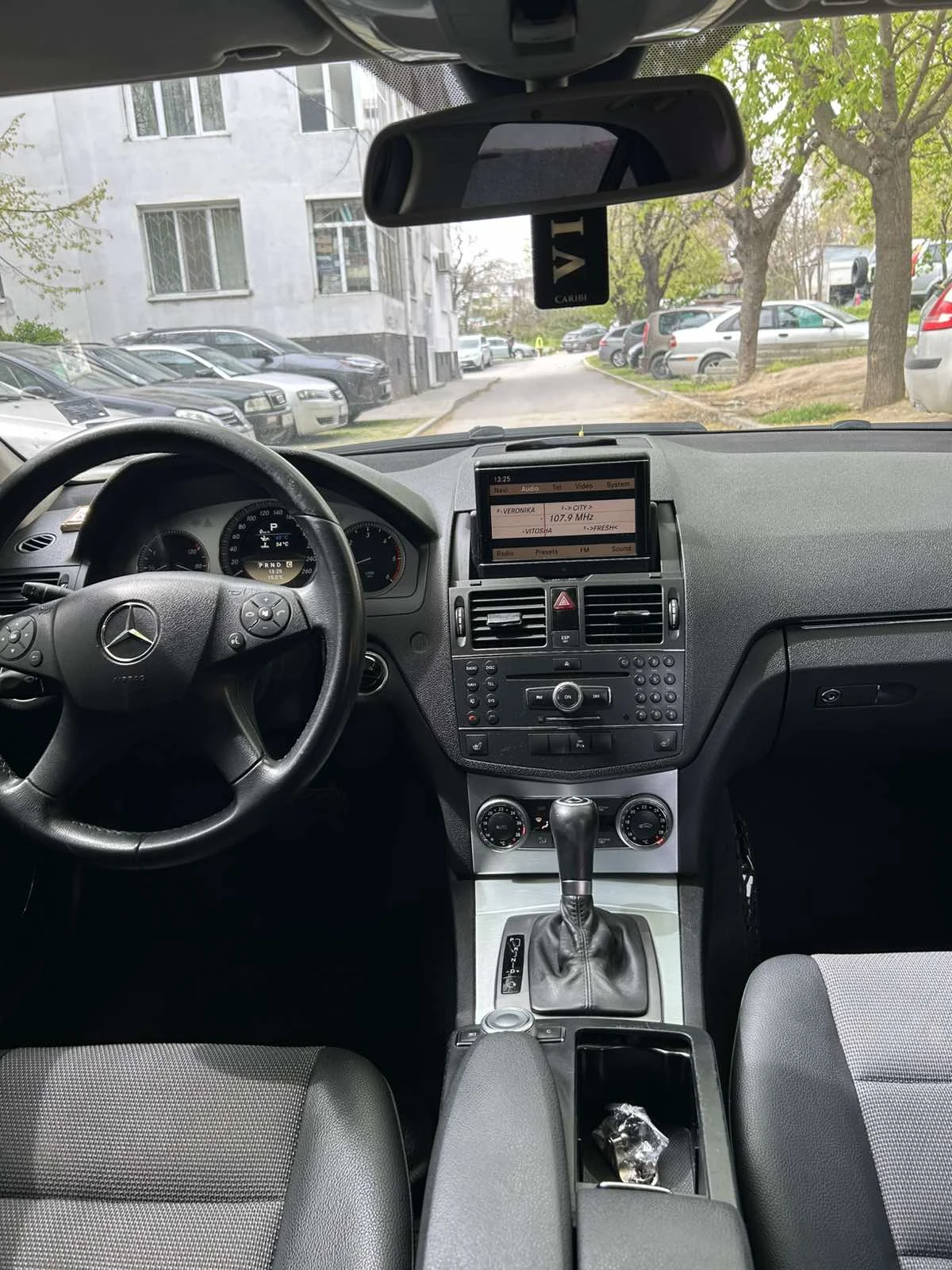 Mercedes-Benz C 320  - изображение 7