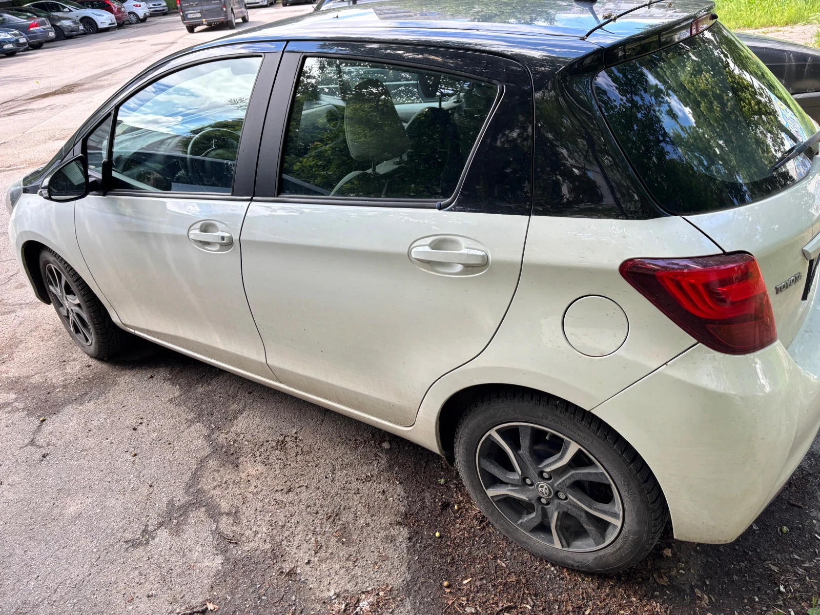 Toyota Yaris 1.3 АВТОМАТИК - изображение 4