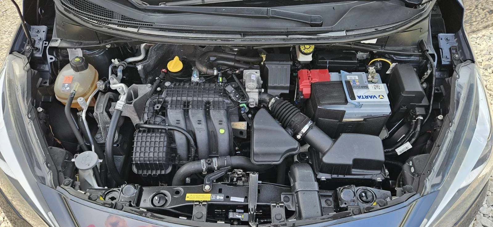 Nissan Micra 1.0 - изображение 9