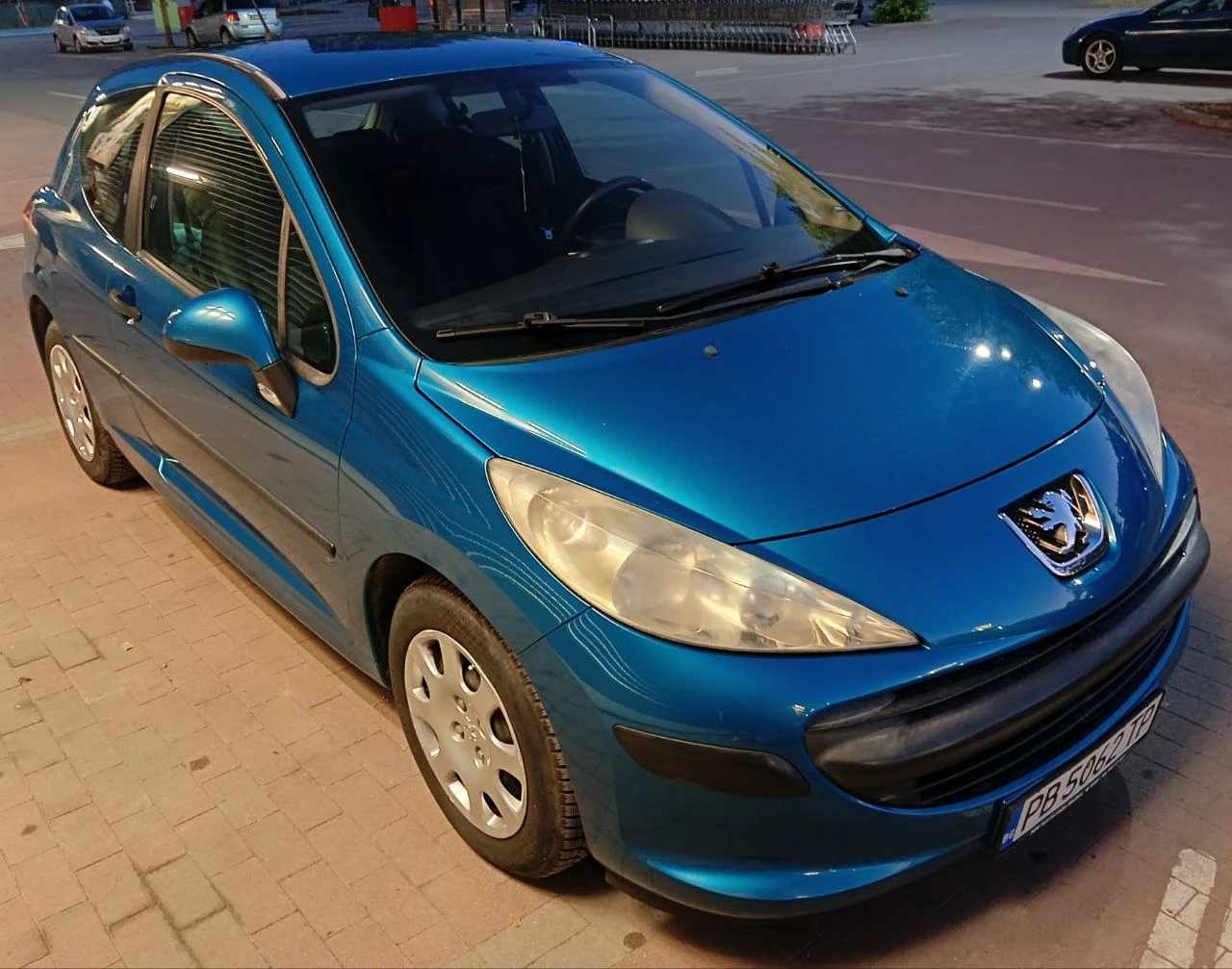 Peugeot 207 1.4 - изображение 8