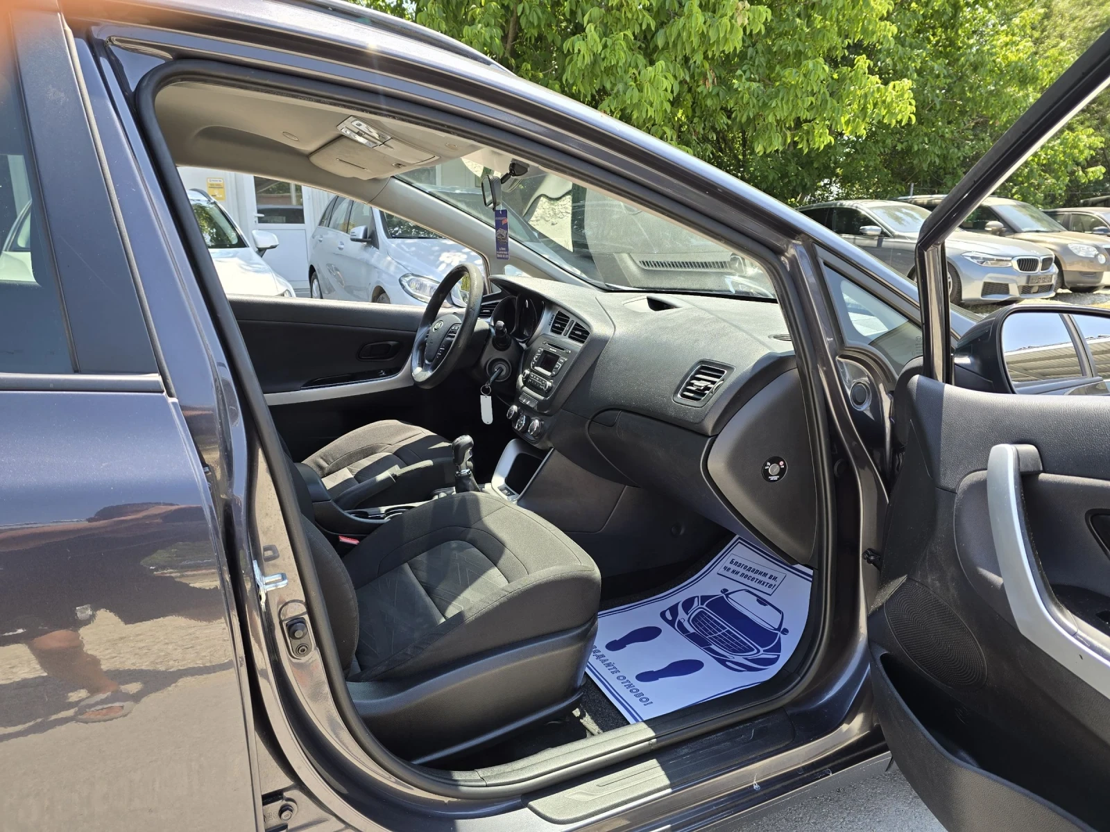 Kia Ceed 1.6crdi 110.    | Mobile.bg   13