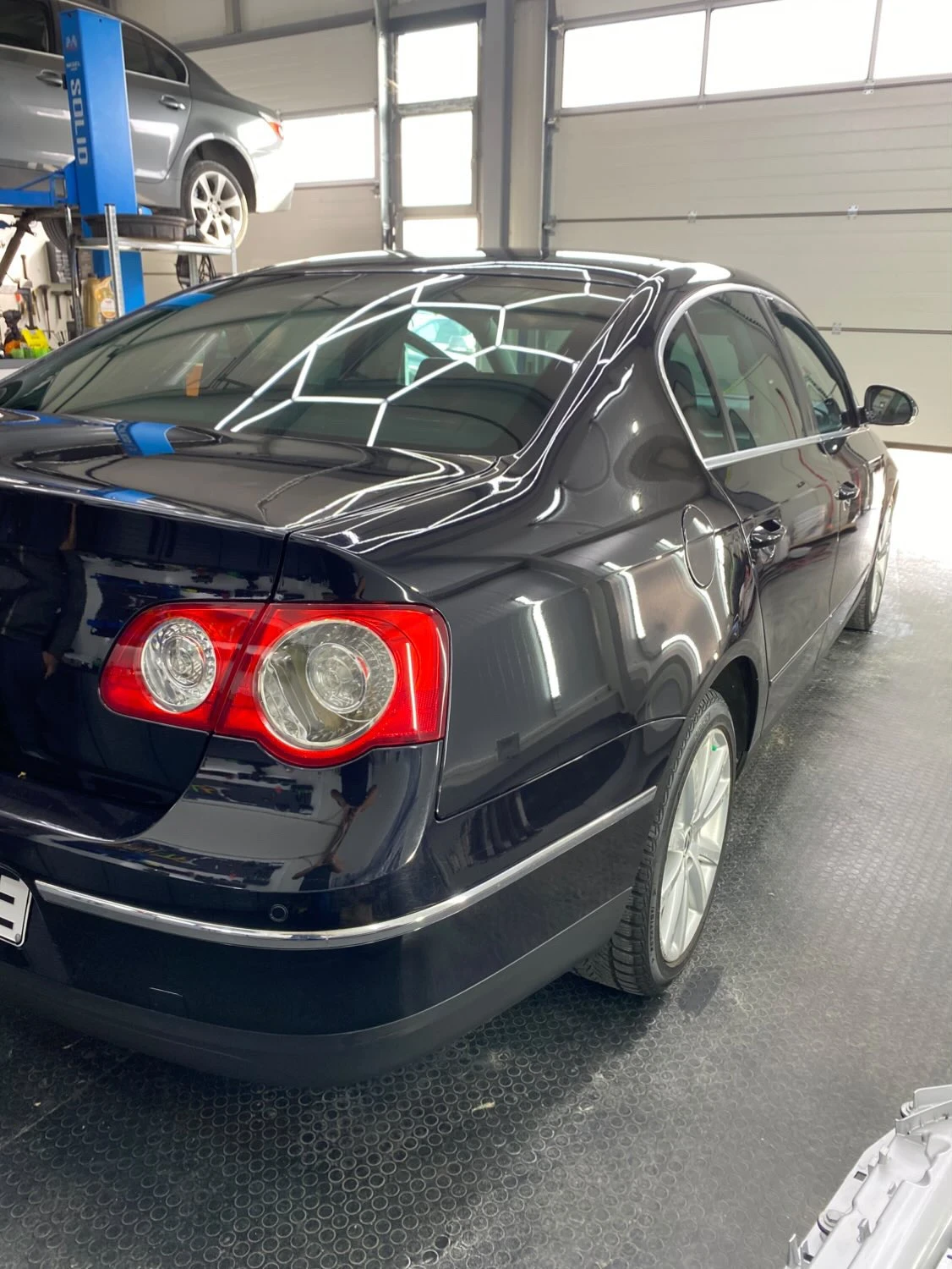 VW Passat 2.0 - изображение 4