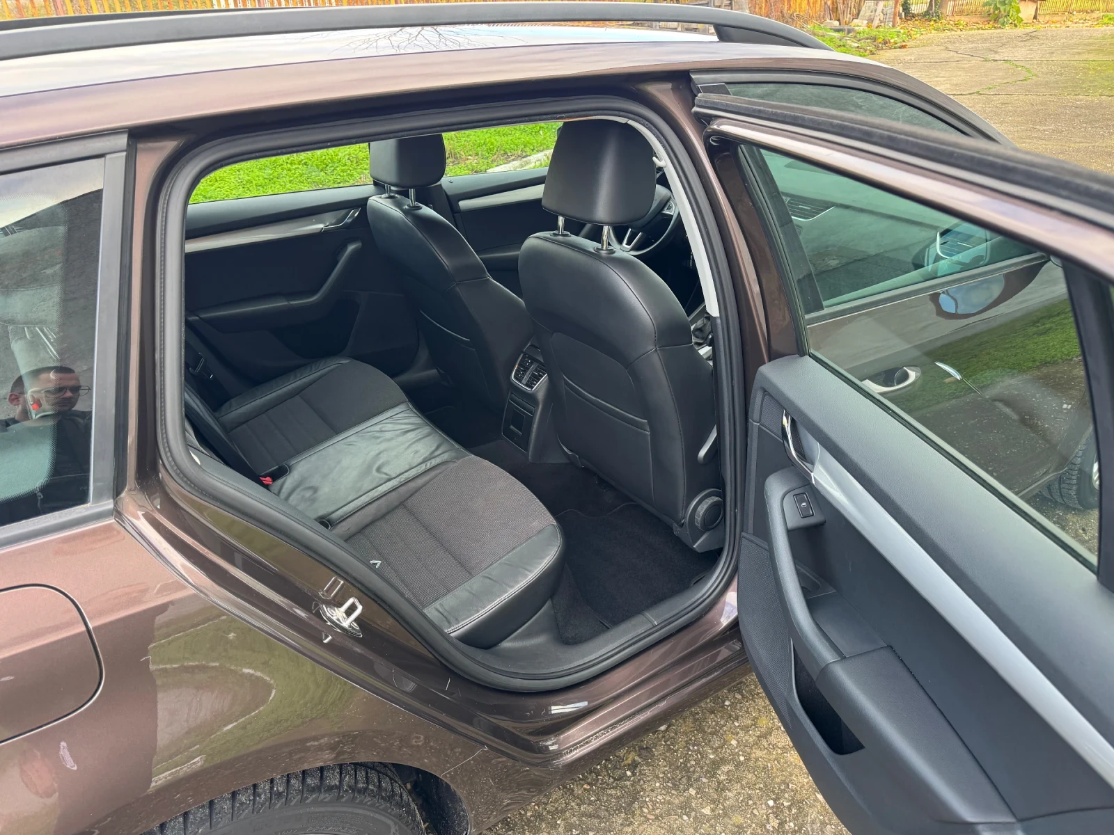 Skoda Octavia 2.0TDI ELEGANCE CANTON LANE/PARK-ASSIST DSG  | Mobile.bg   8