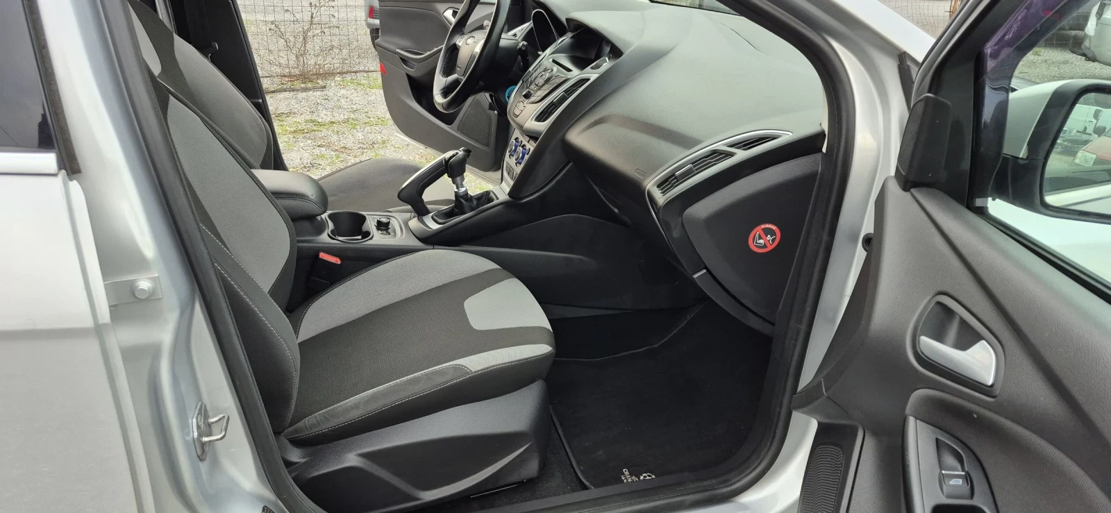 Ford Focus 1.6 Dizel Evro 5 Топ състояние - изображение 10