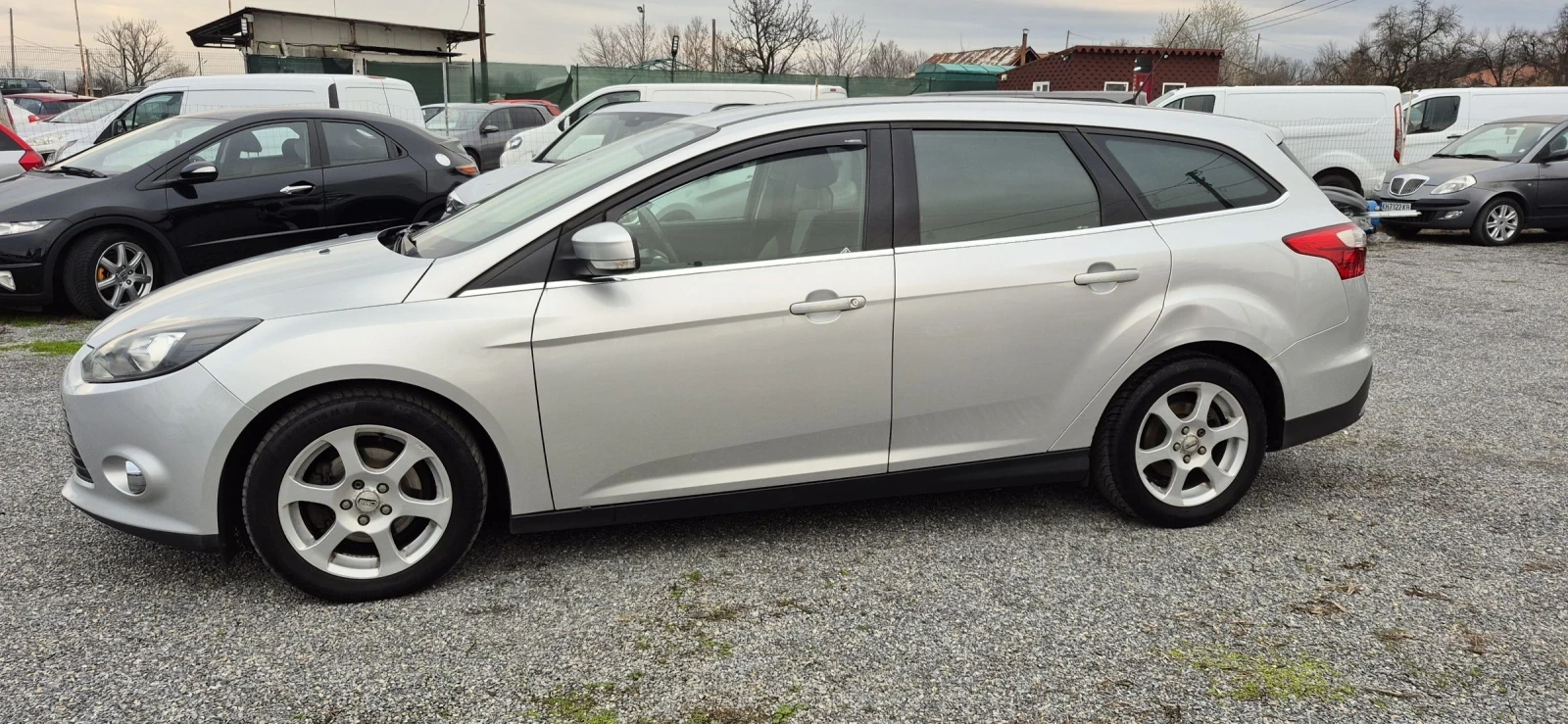 Ford Focus 1.6 Dizel Evro 5 Топ състояние - изображение 8