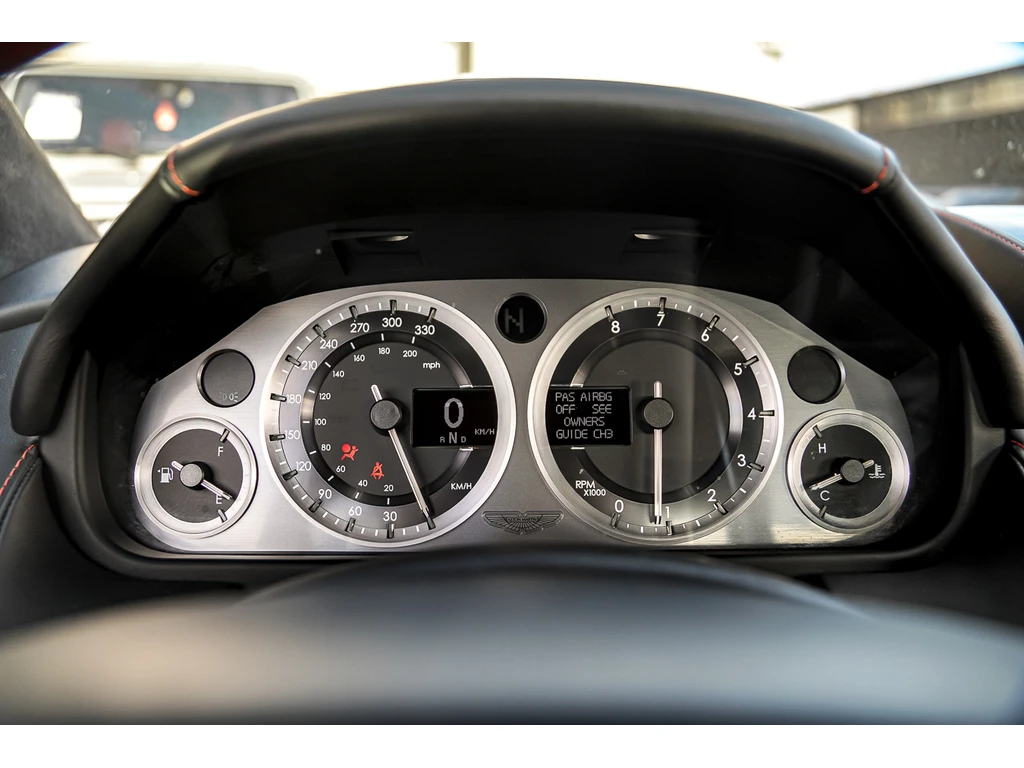 Aston Martin V8 Vantage S COUPE | CARBON FIBER PKG | NAVI | CAM |  | Mobile.bg � ����������� 8