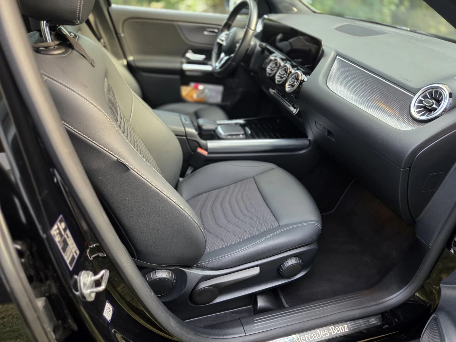 Mercedes-Benz CLA 250  - изображение 5