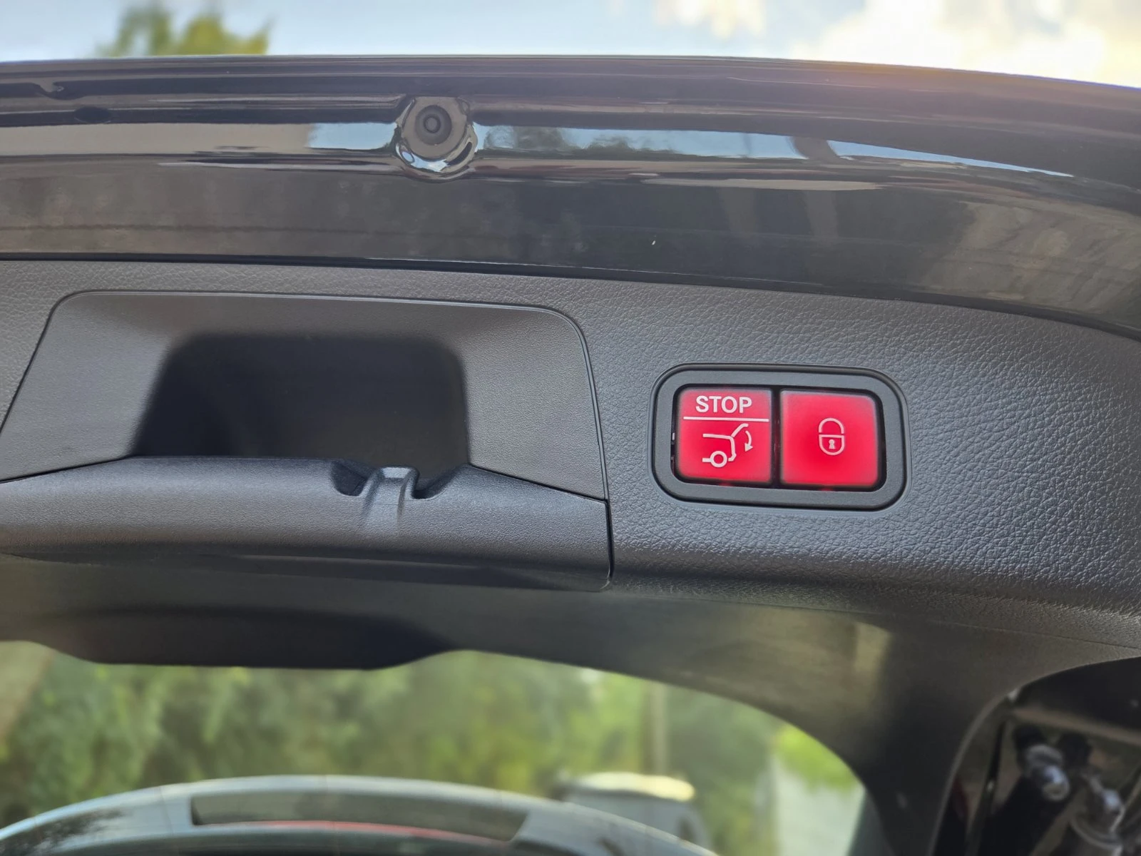 Mercedes-Benz CLA 250  - изображение 8