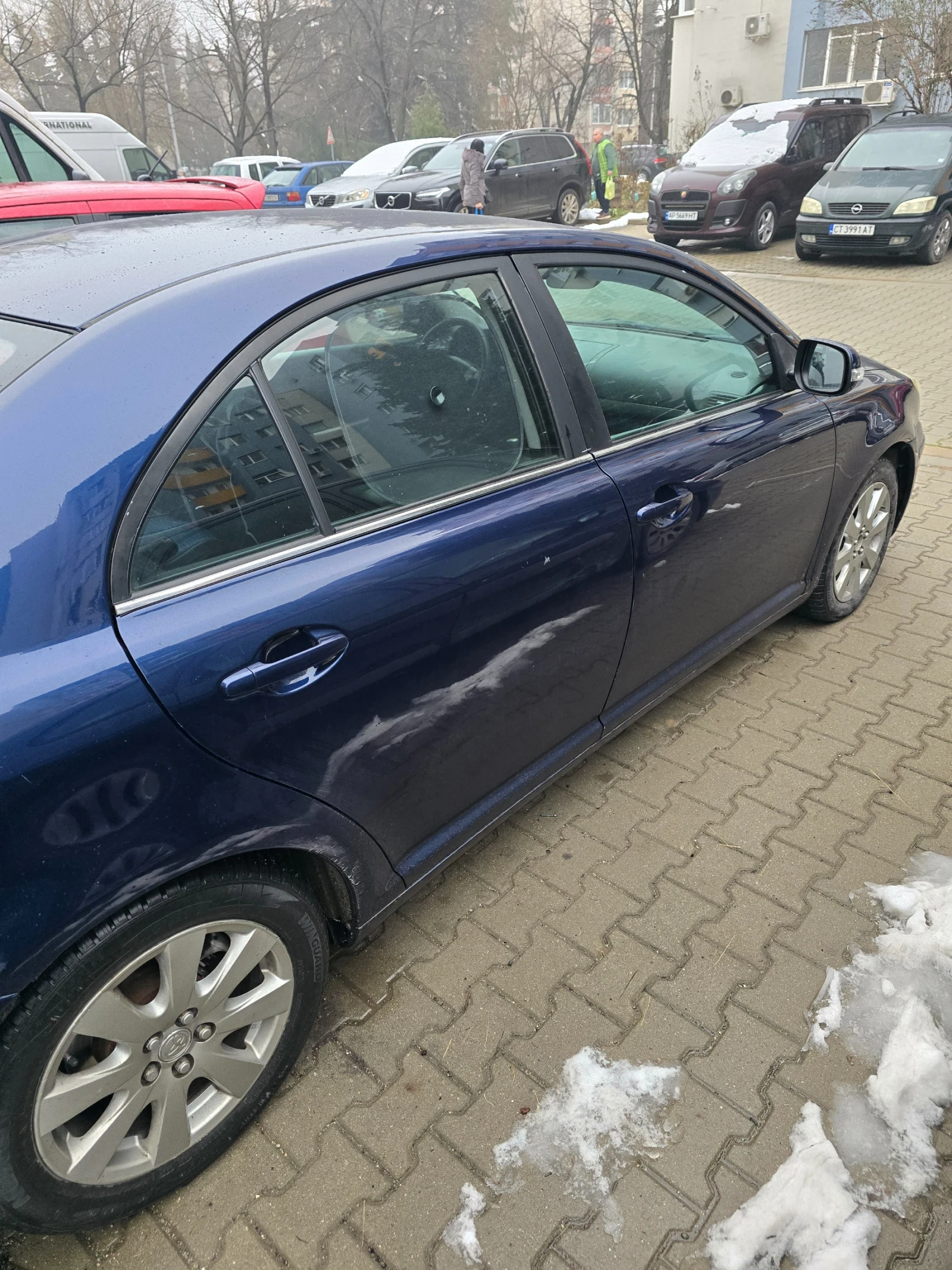 Toyota Avensis 2.0 | Mobile.bg � ����������� 3