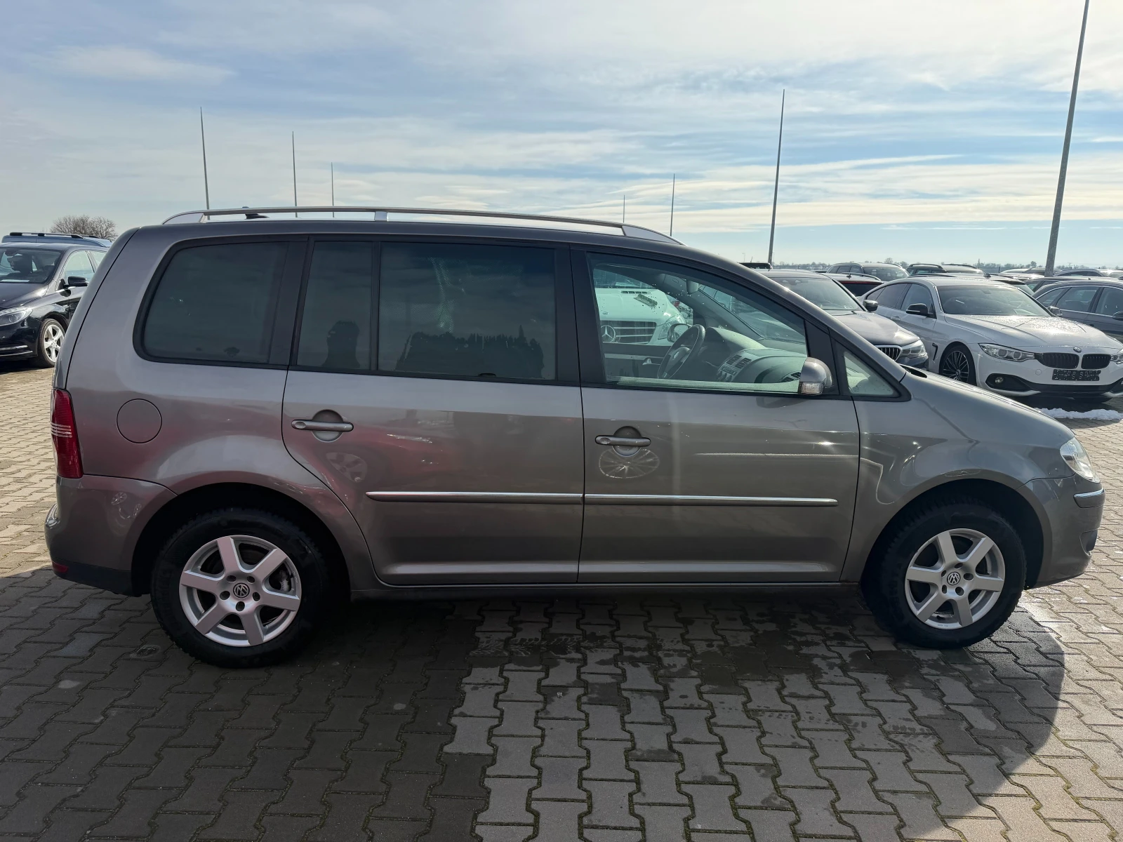 VW Touran 2.0METAN EURO 4 - изображение 5