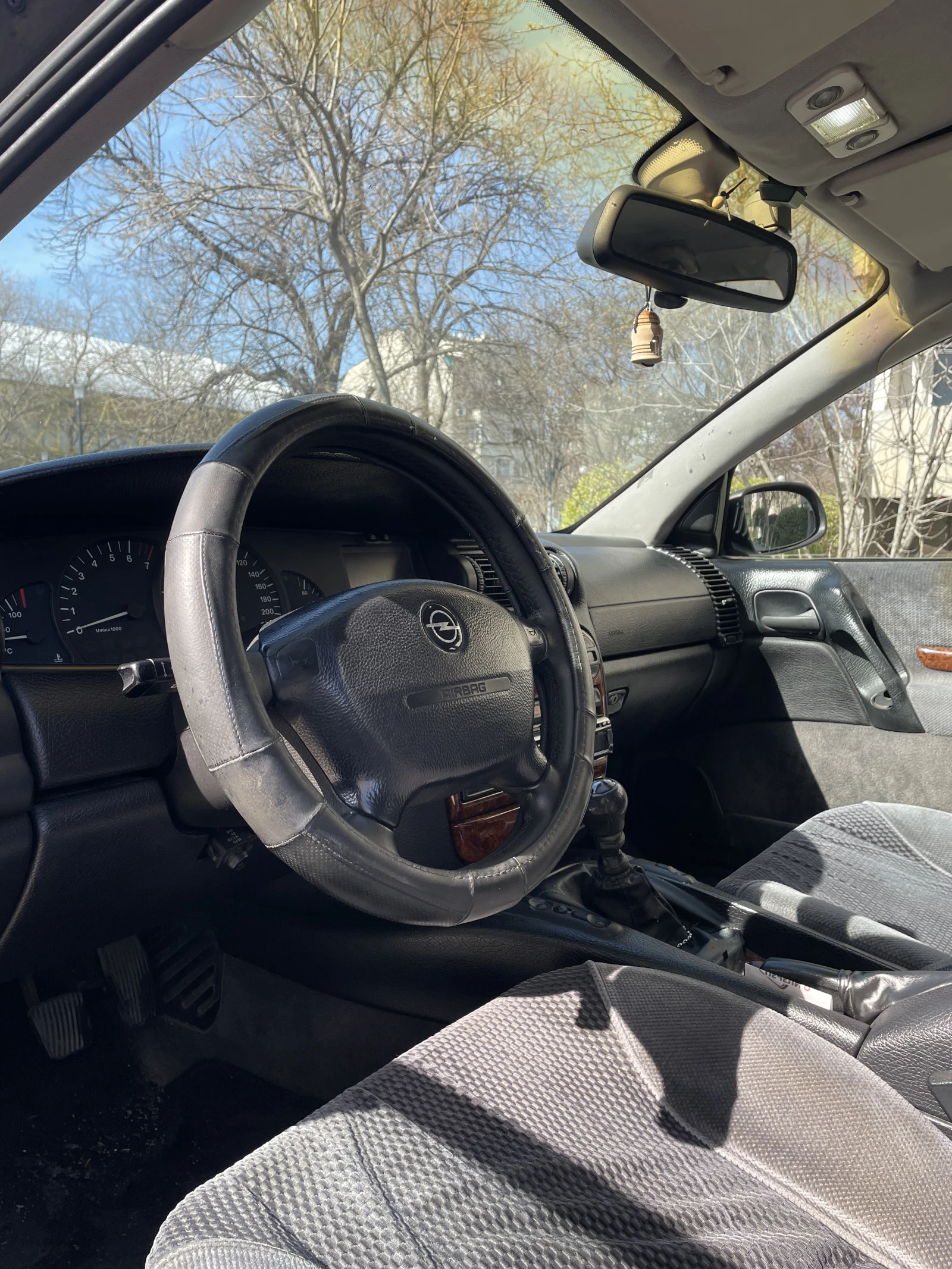 Opel Omega Б, снимка 12 - Автомобили и джипове - 53896094