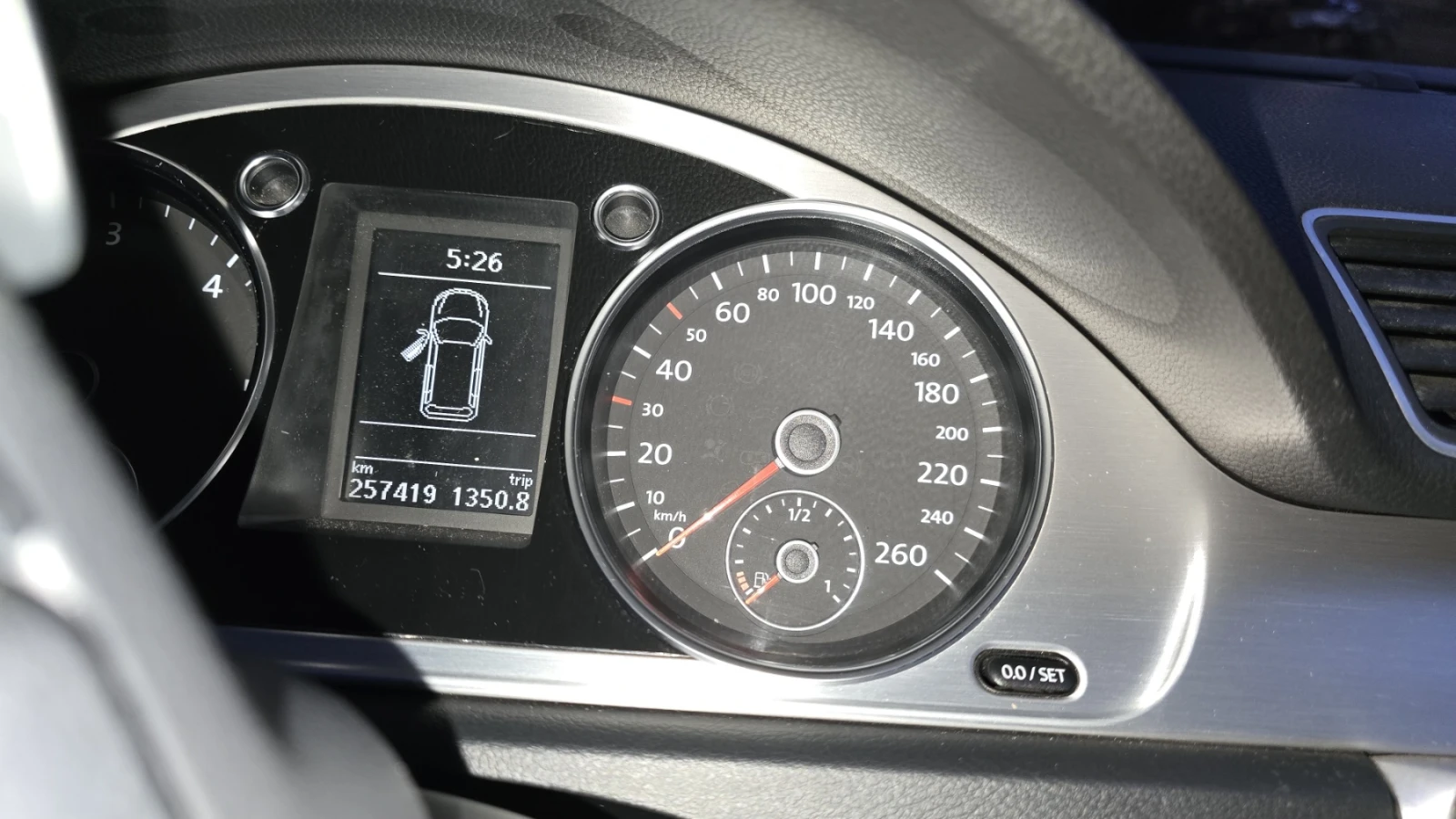 VW Passat, снимка 8 - Автомобили и джипове - 53938898