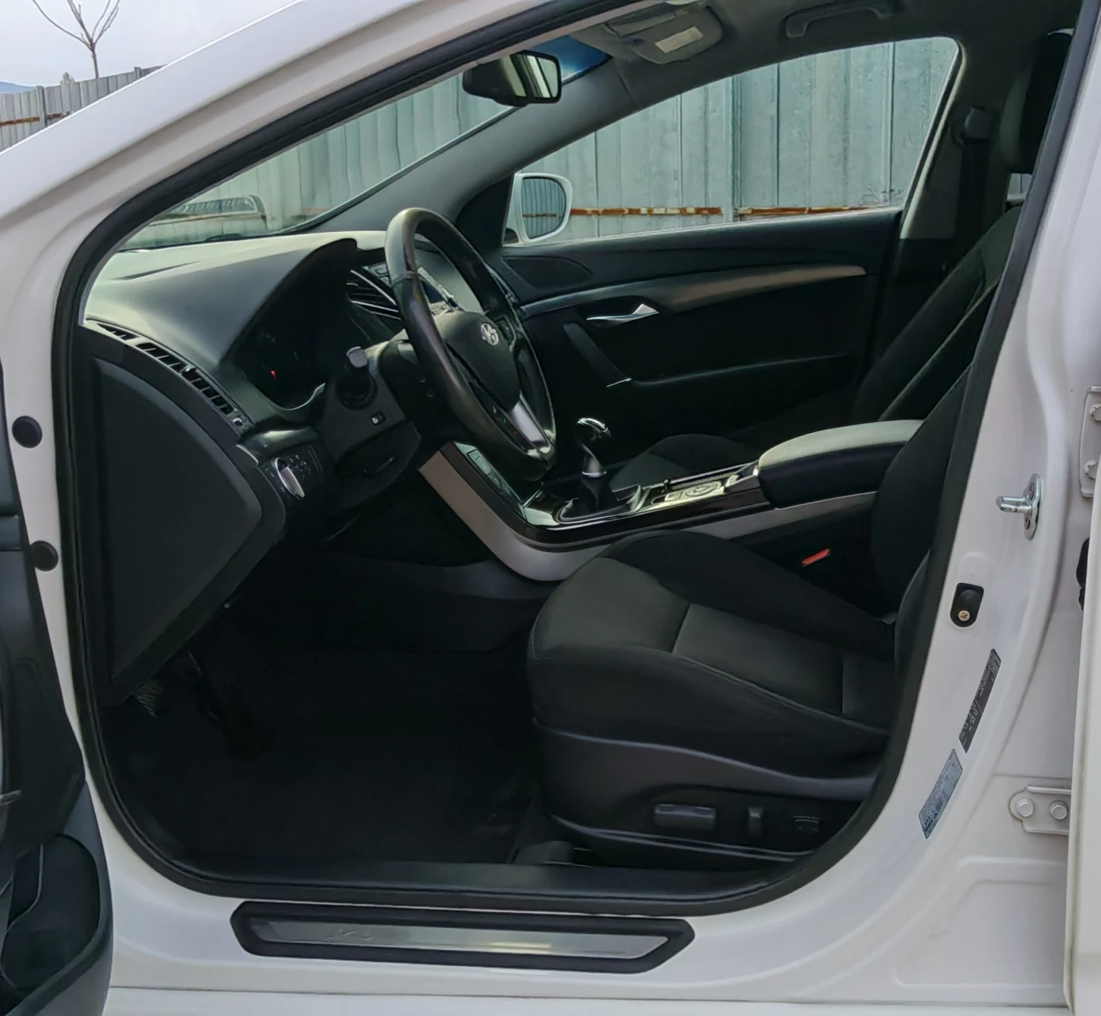 Hyundai I40 Facelift 1.7CRDI * LED* CAMERA* BLUETOOTH* USB* IS, снимка 7 - Автомобили и джипове - 54009110