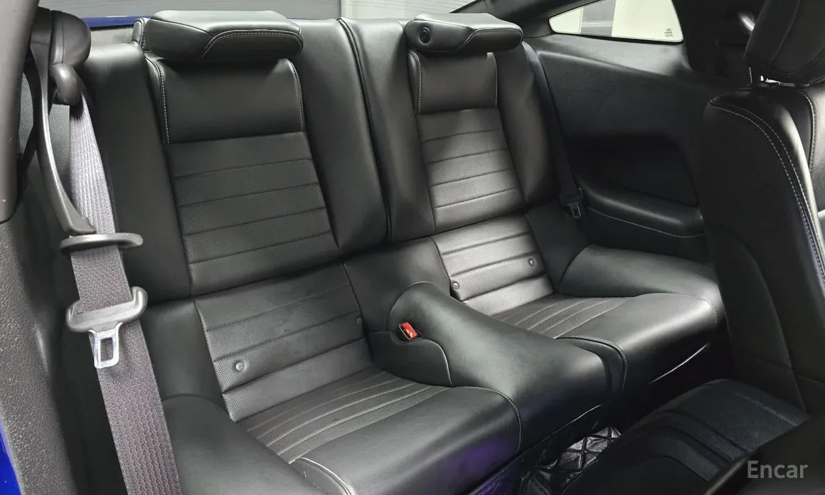 Ford Mustang 3.7 / PREMIUM / LED / ПОДГРЕВИ / КОЖЕН САЛОН, снимка 16 - Автомобили и джипове - 54060837