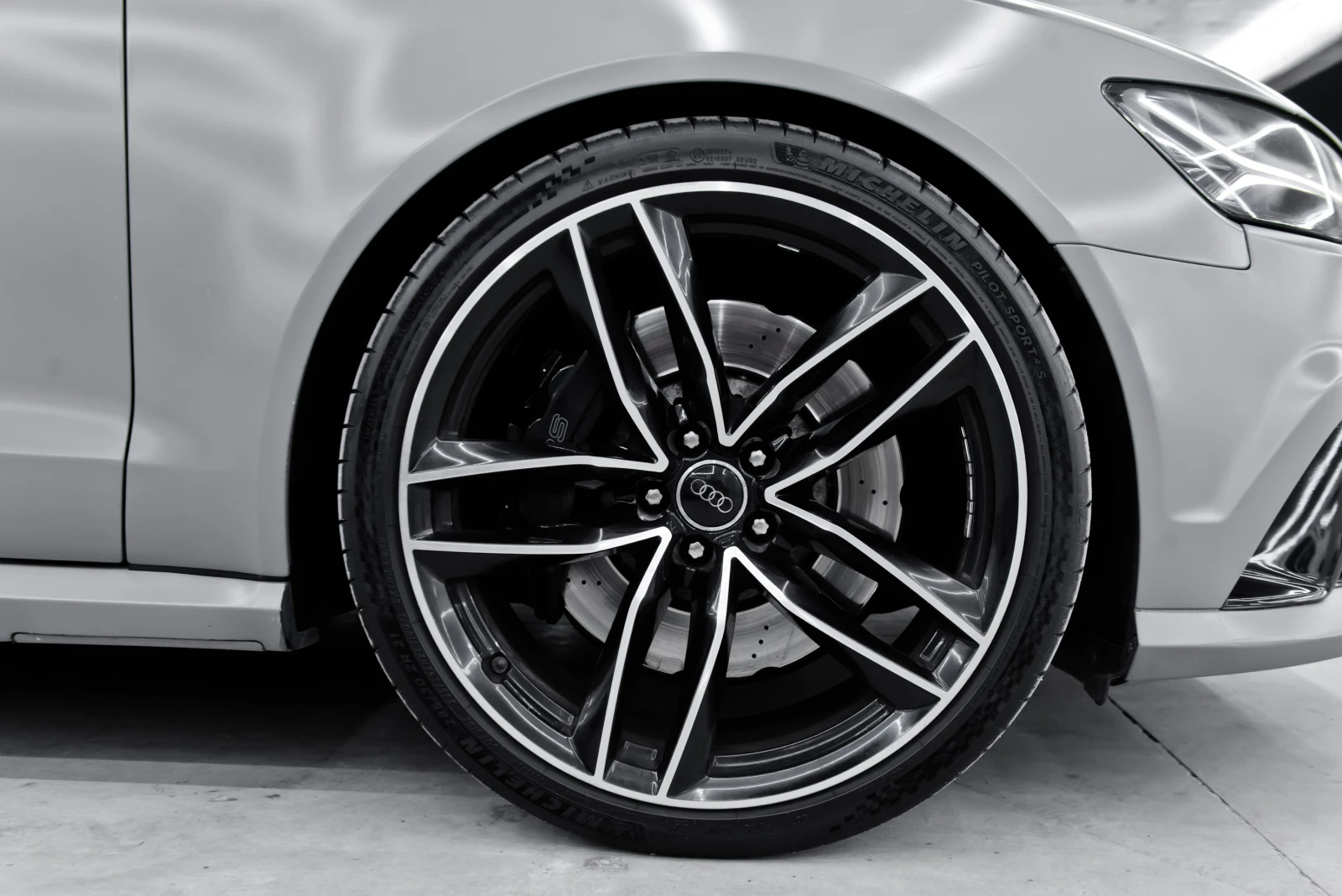 Audi Rs6 Exclusive, снимка 9 - Автомобили и джипове - 54563099