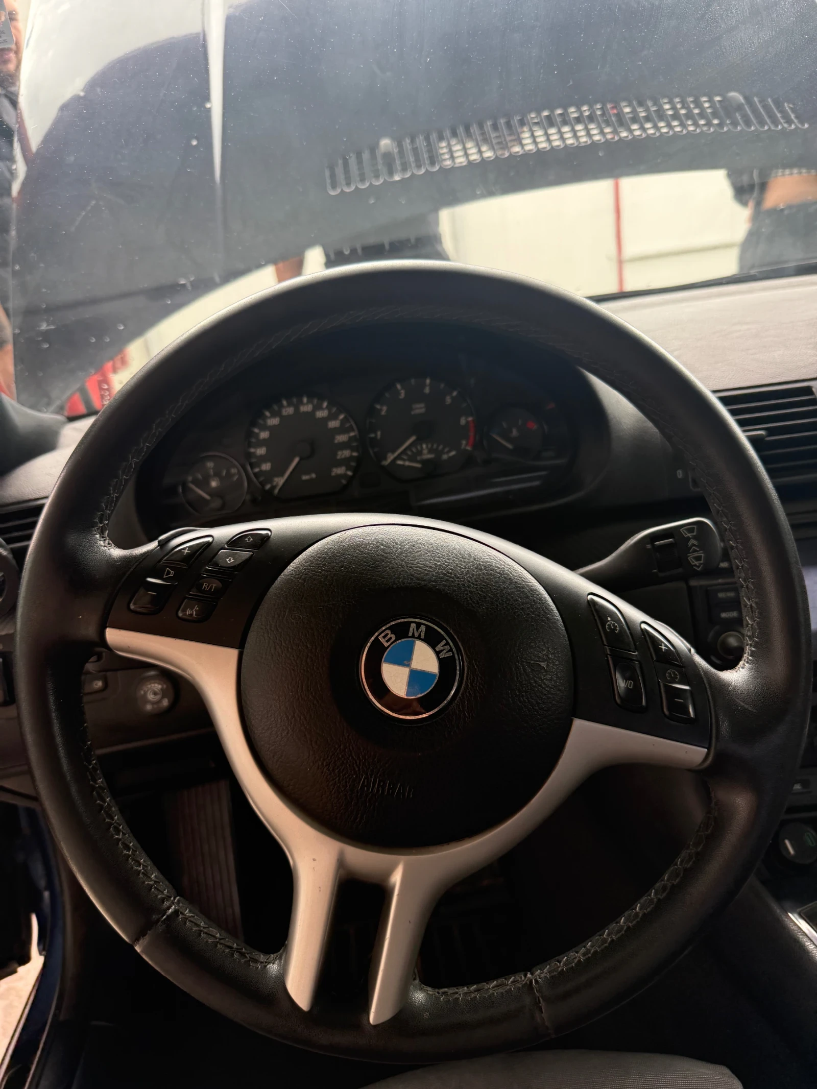 BMW 320, снимка 5 - Автомобили и джипове - 54662567