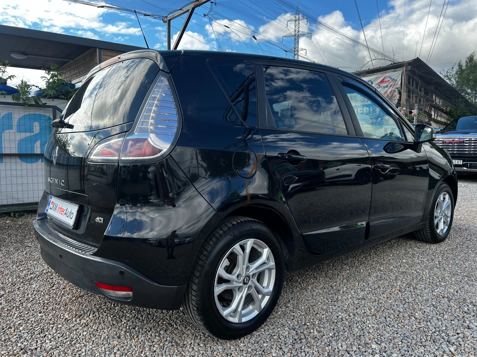 Renault Scenic 1.5dci ТОП СЪСТОЯНИЕ, снимка 4 - Автомобили и джипове - 54781743