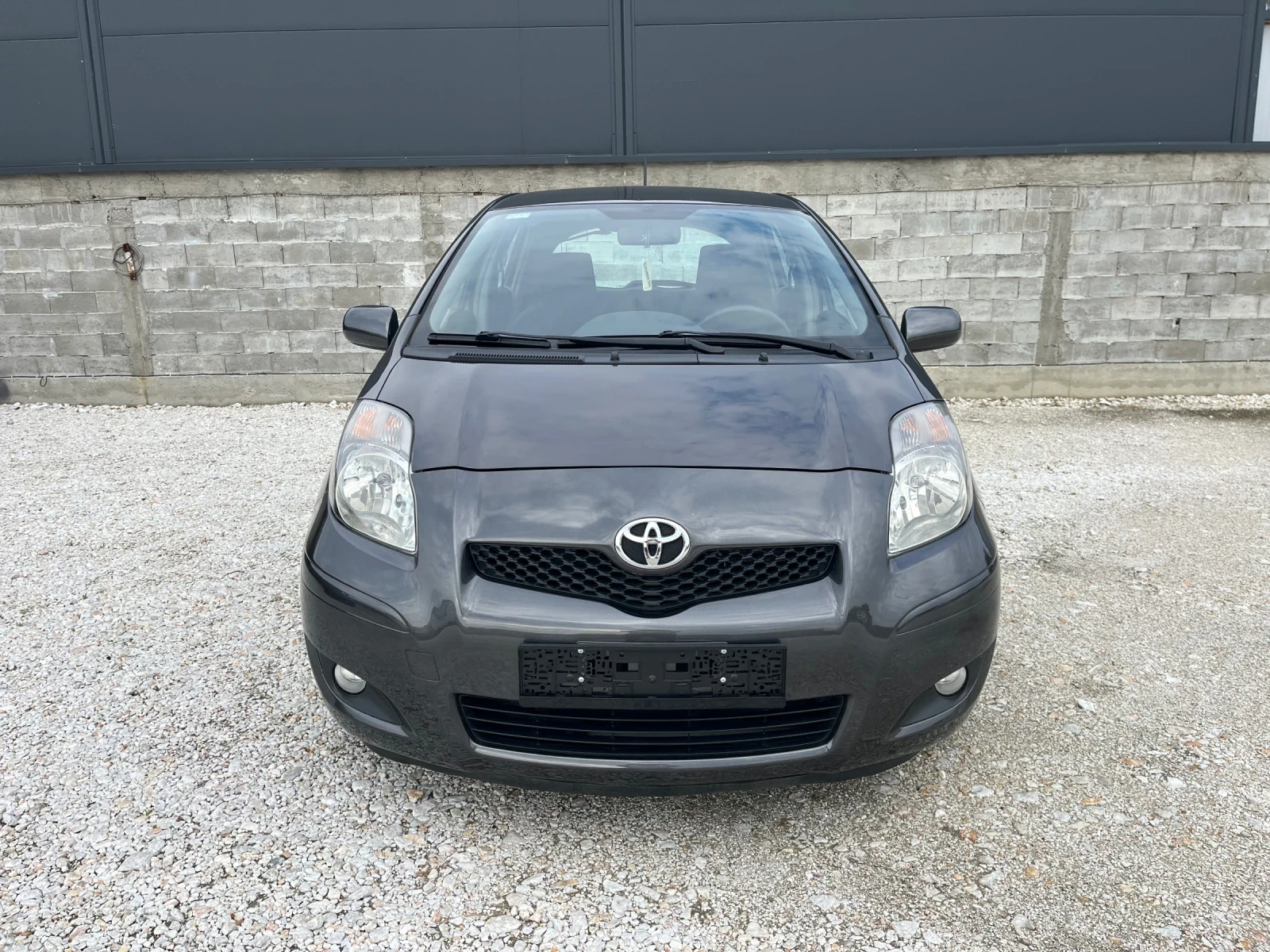 Toyota Yaris 1.3 * ГАЗ* 