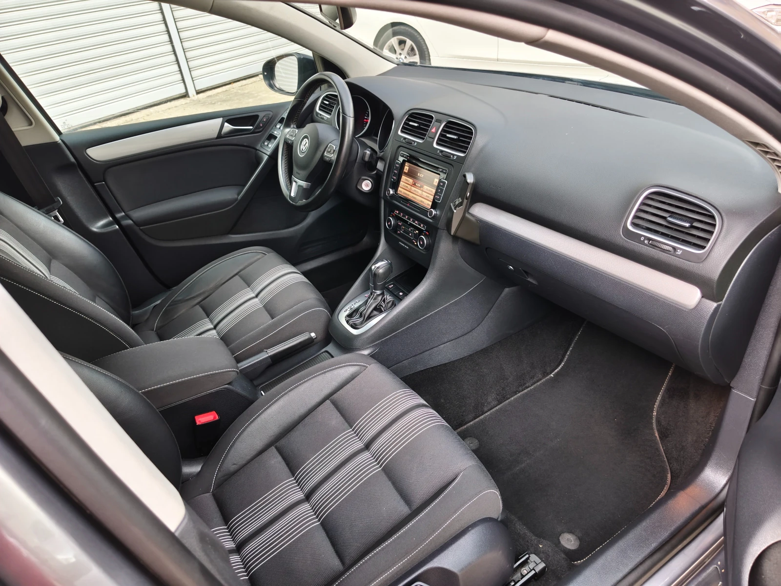 VW Golf TDI DSG MATCH, снимка 11 - Автомобили и джипове - 55213221