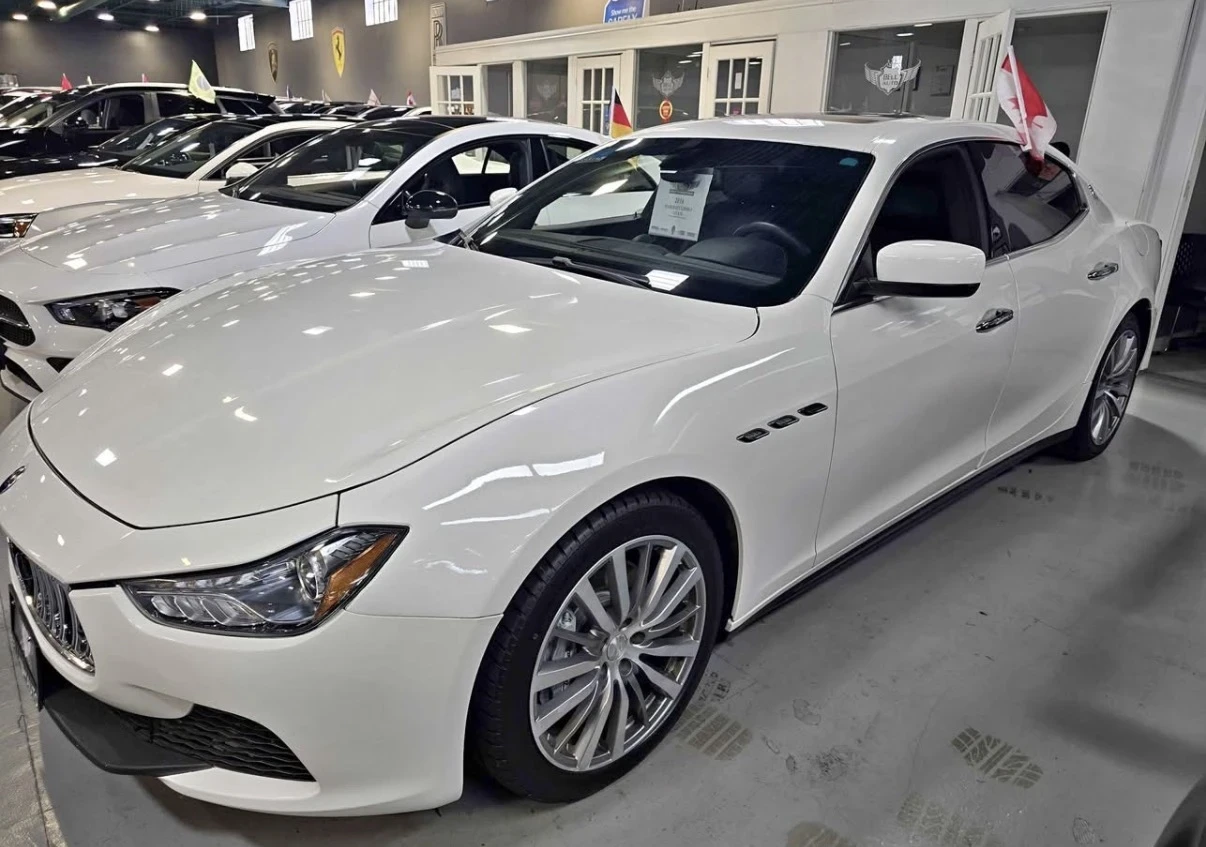 Maserati Ghibli V6 * KEYLESS * CAMERA * ШИБЕДАХ * RWD * CARFAX * 