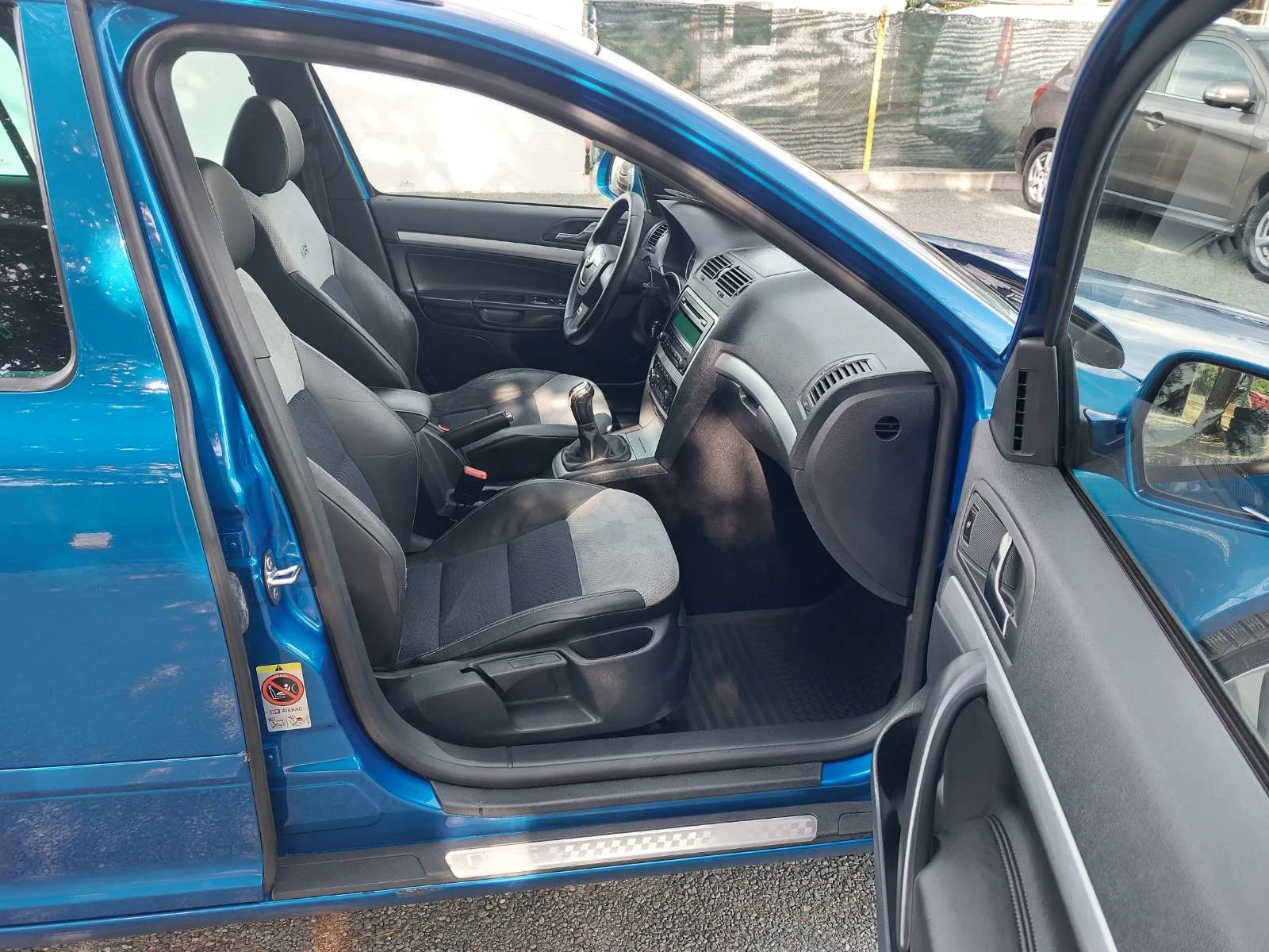 Skoda Octavia 2.0VRS, 6ск, снимка 3 - Автомобили и джипове - 55267882