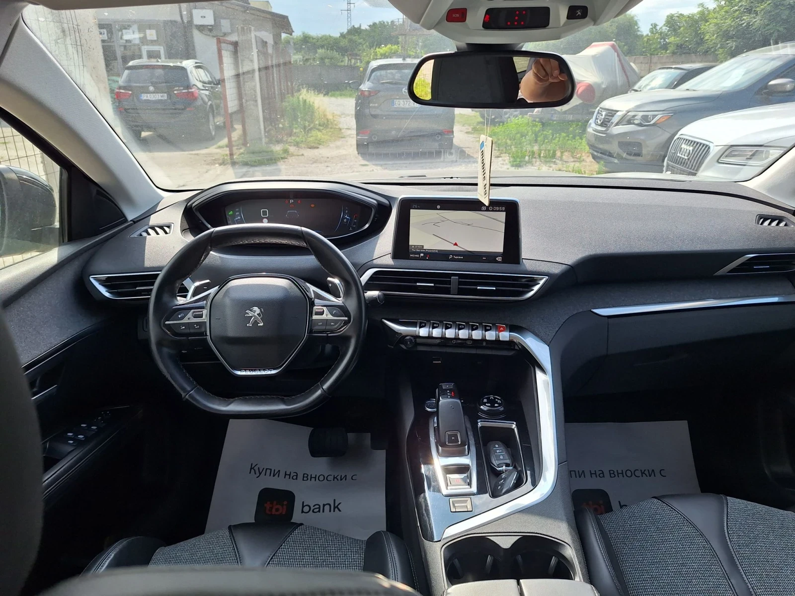 Peugeot 5008 1.6hdi* АВТОМАТИК/НАВИ/КАМЕРА/КЕЙЛЕС/ДИСТРОНИК* , снимка 7 - Автомобили и джипове - 55595236
