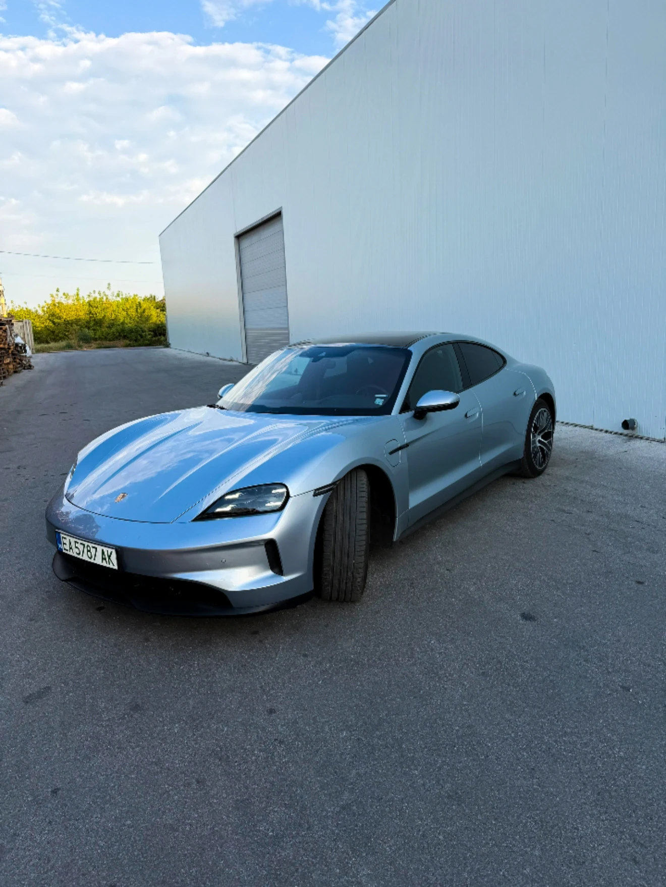Porsche Taycan MATRIX/TOP/GARANCIA/105 KV/, снимка 4 - Автомобили и джипове - 55808403