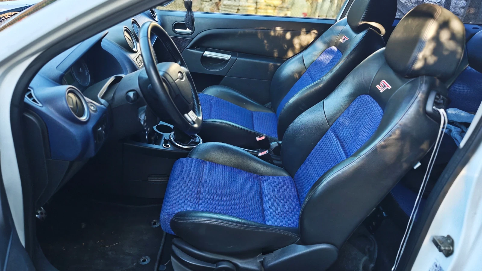 Ford Fiesta ST , снимка 6 - Автомобили и джипове - 56021742
