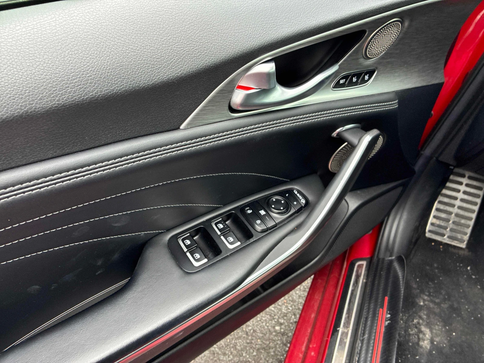 Kia Stinger * AWD * CARFAX * ЦЕНА ДО БГ, снимка 8 - Автомобили и джипове - 56129718