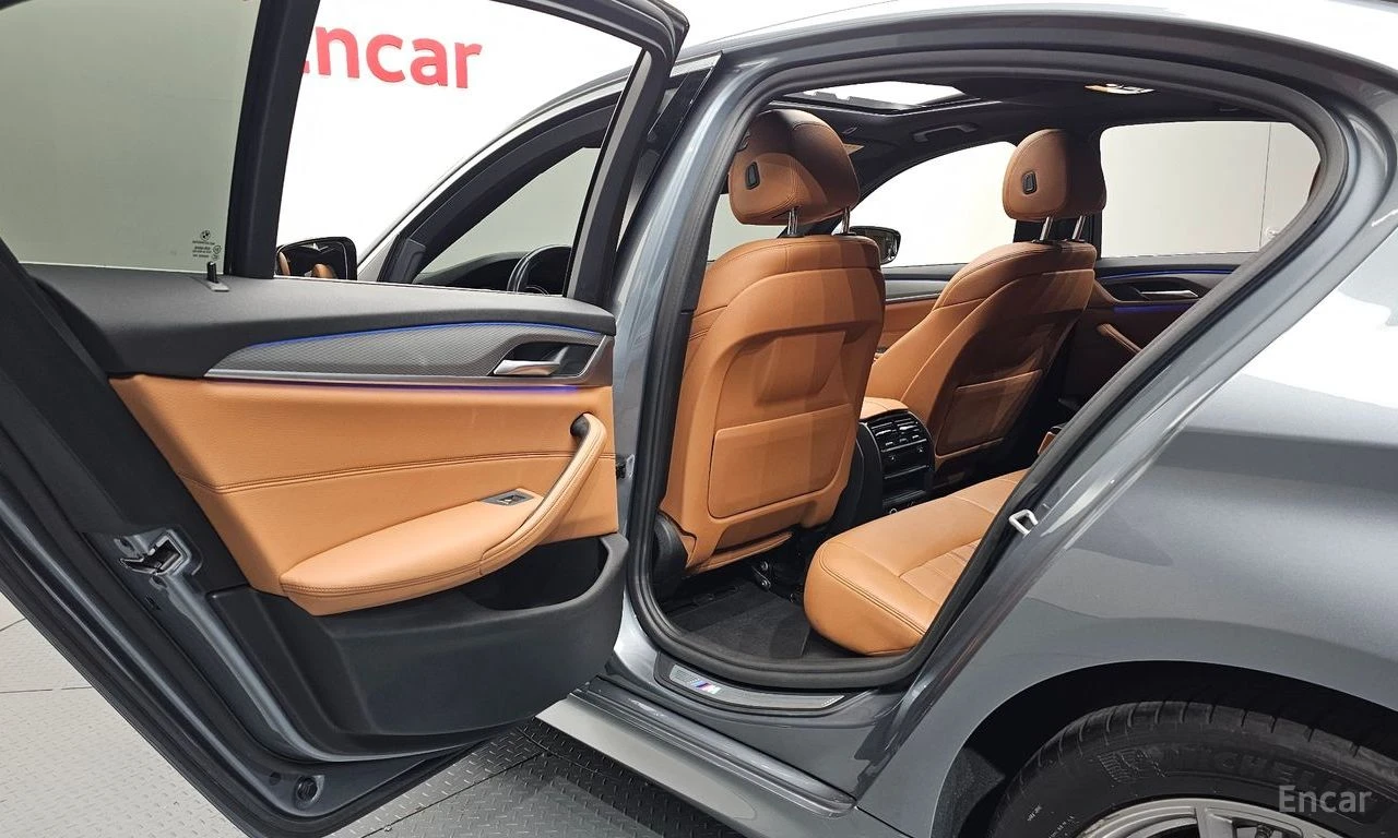 BMW 530 M* SPORT* XDRIVE* ���������* LANE* ASSIST* �����*  | Mobile.bg � ����������� 14