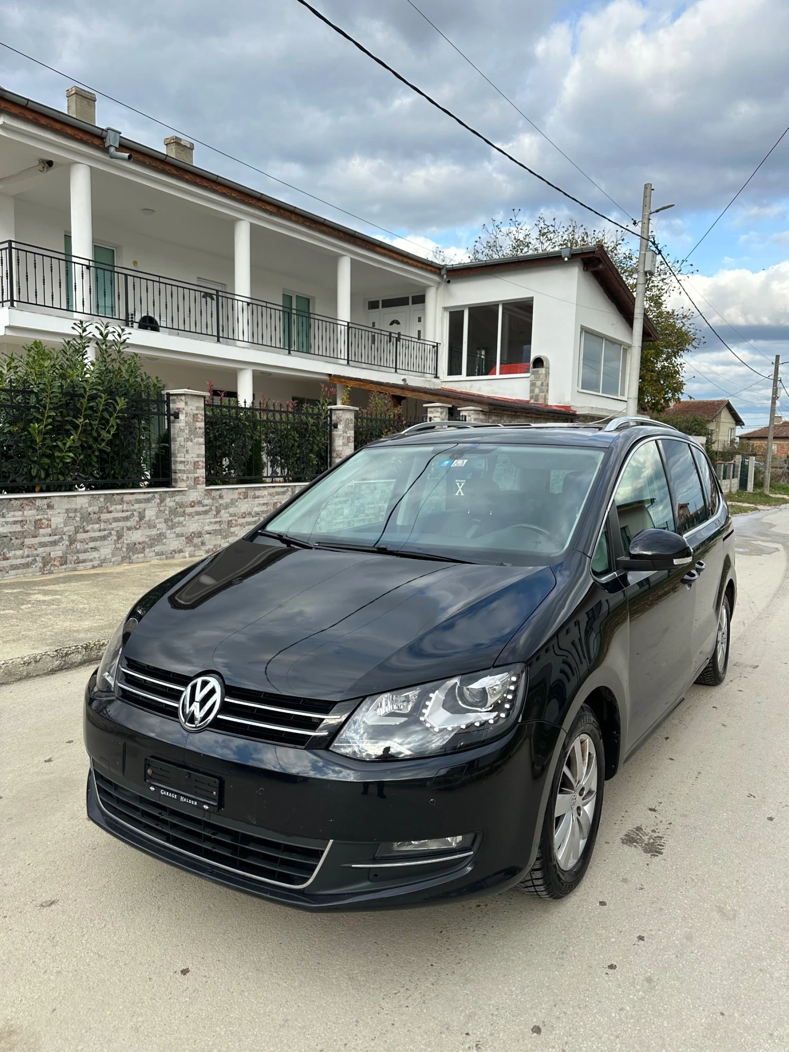 VW Sharan 2.0 D 4 M BMT, снимка 2 - Автомобили и джипове - 56544762