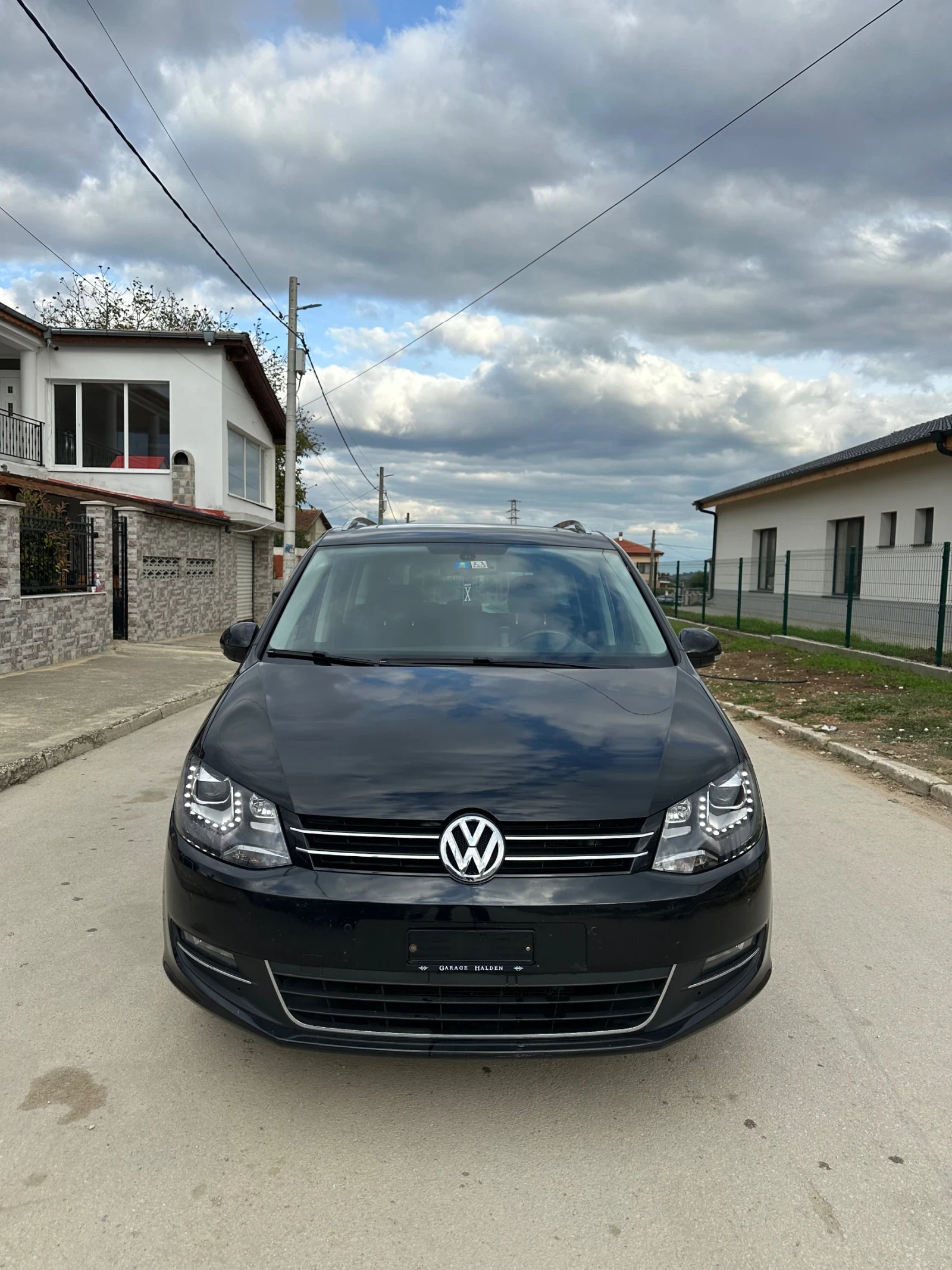 VW Sharan 2.0 D 4 M BMT, снимка 3 - Автомобили и джипове - 56544762