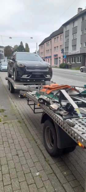 Kia Niro Vision + 72 000 км, снимка 12