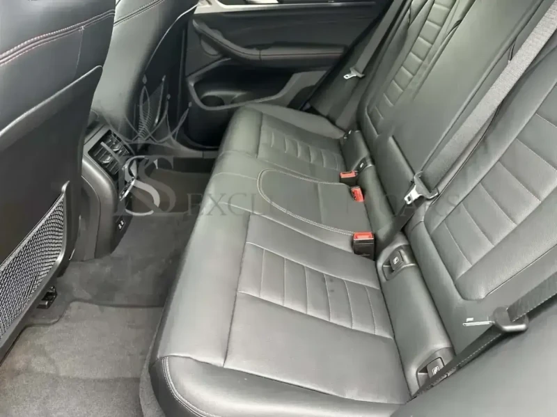 BMW X4 20i XD* M-SPORT* PANO* H/K* CARBON* 360* LASER* , снимка 10 - Автомобили и джипове - 51352853