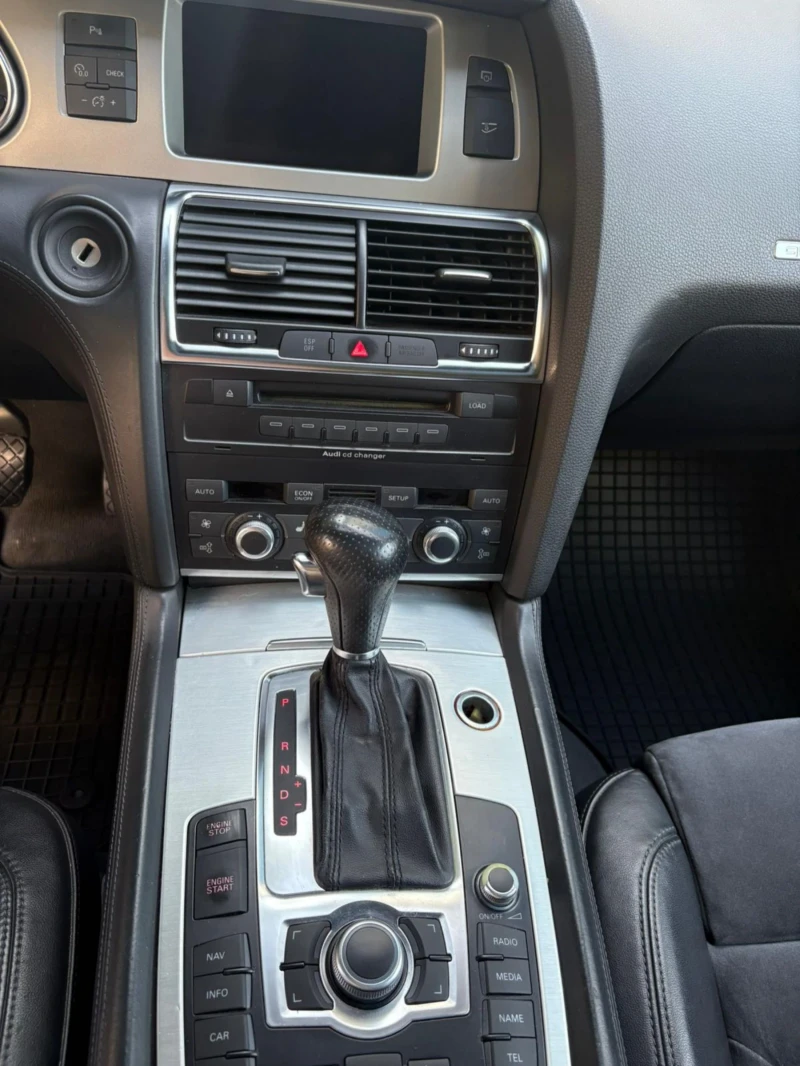 Audi Q7 S-line, снимка 9 - Автомобили и джипове - 51332290