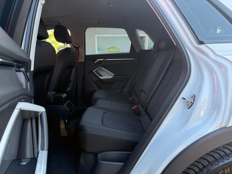 Audi Q3 35TDI* DIGITAL* АВТОПИЛОТ* ПАРКТРОНИК* DISTRONIC* , снимка 11 - Автомобили и джипове - 51767116