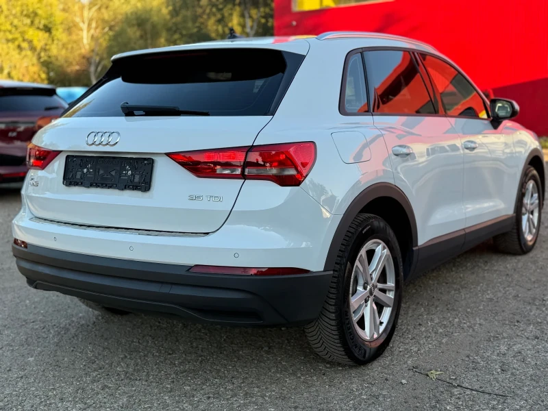 Audi Q3 35TDI* DIGITAL* АВТОПИЛОТ* ПАРКТРОНИК* DISTRONIC* , снимка 2 - Автомобили и джипове - 51767116