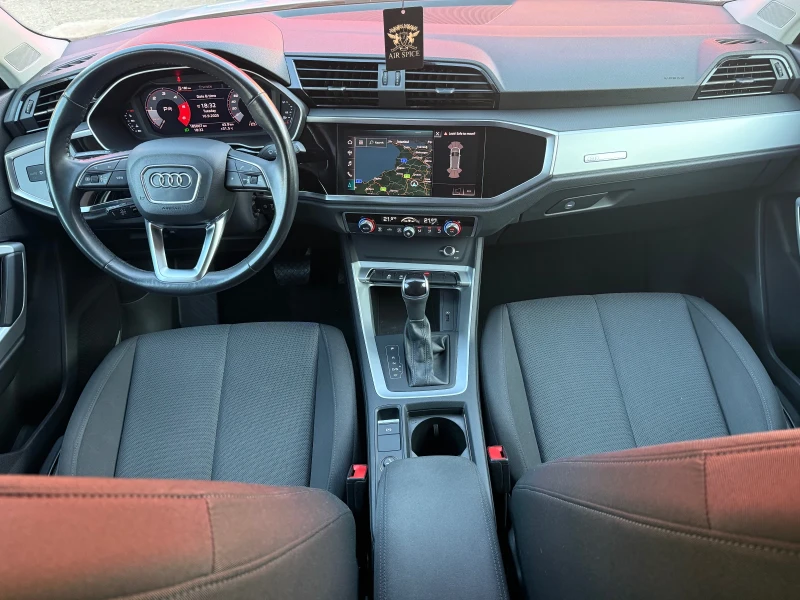 Audi Q3 35TDI* DIGITAL* АВТОПИЛОТ* ПАРКТРОНИК* DISTRONIC* , снимка 12 - Автомобили и джипове - 51767116