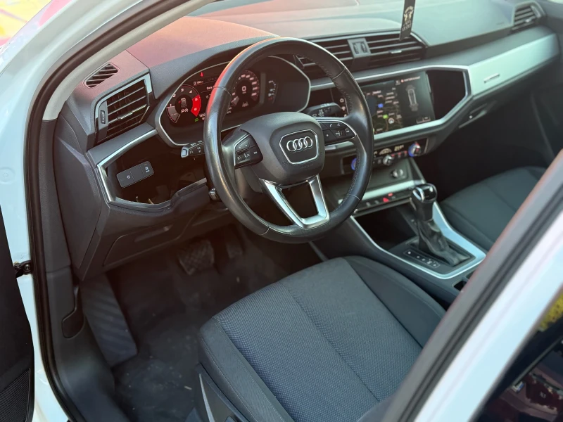 Audi Q3 35TDI* DIGITAL* АВТОПИЛОТ* ПАРКТРОНИК* DISTRONIC* , снимка 7 - Автомобили и джипове - 51767116