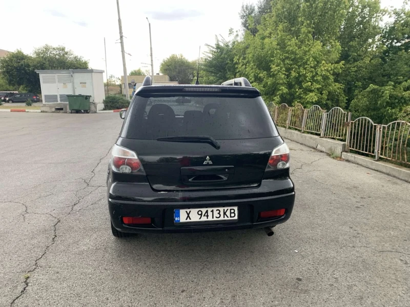 Mitsubishi Outlander 2.0i, 4x4, ГАЗ, снимка 13 - Автомобили и джипове - 53301262