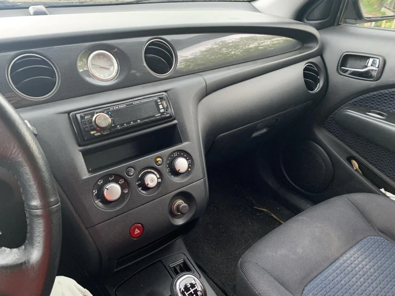 Mitsubishi Outlander 2.0i, 4x4, ГАЗ, снимка 7 - Автомобили и джипове - 53301262