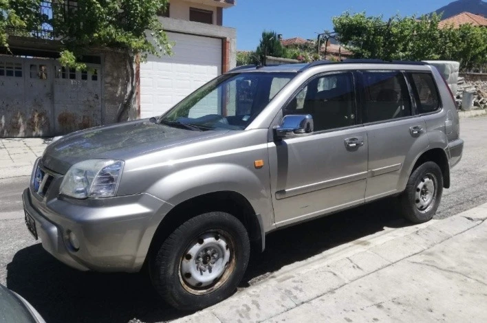 Nissan X-trail 2.2 dci, снимка 2 - Автомобили и джипове - 46219253